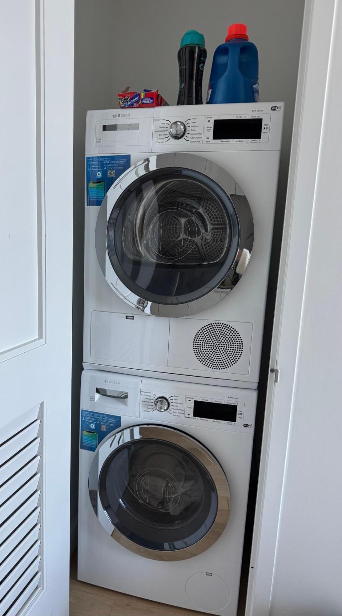 Beautiful New Luxury Smart High Floor Corner